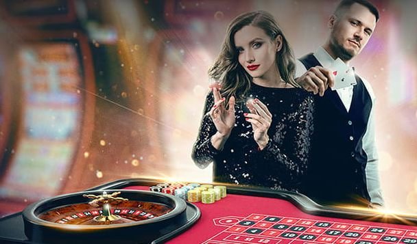 Pemain menikmati akses sportsbook dan permainan langsung di rekening168 melalui perangkat mobile